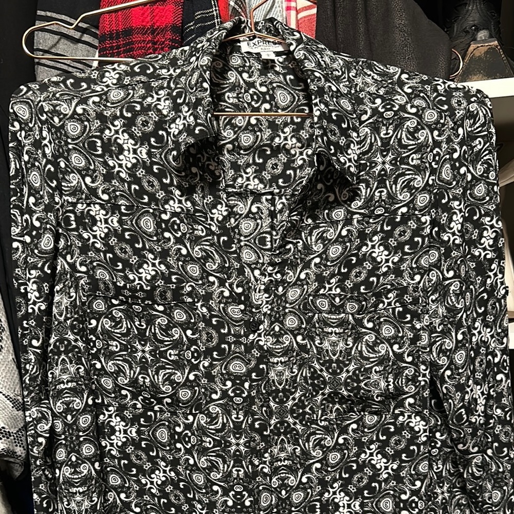 Express Black and White Floral Blouse